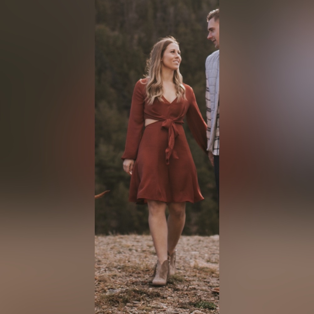 TROUVÉ RUST COLOR DRESS - Picture 2 of 9